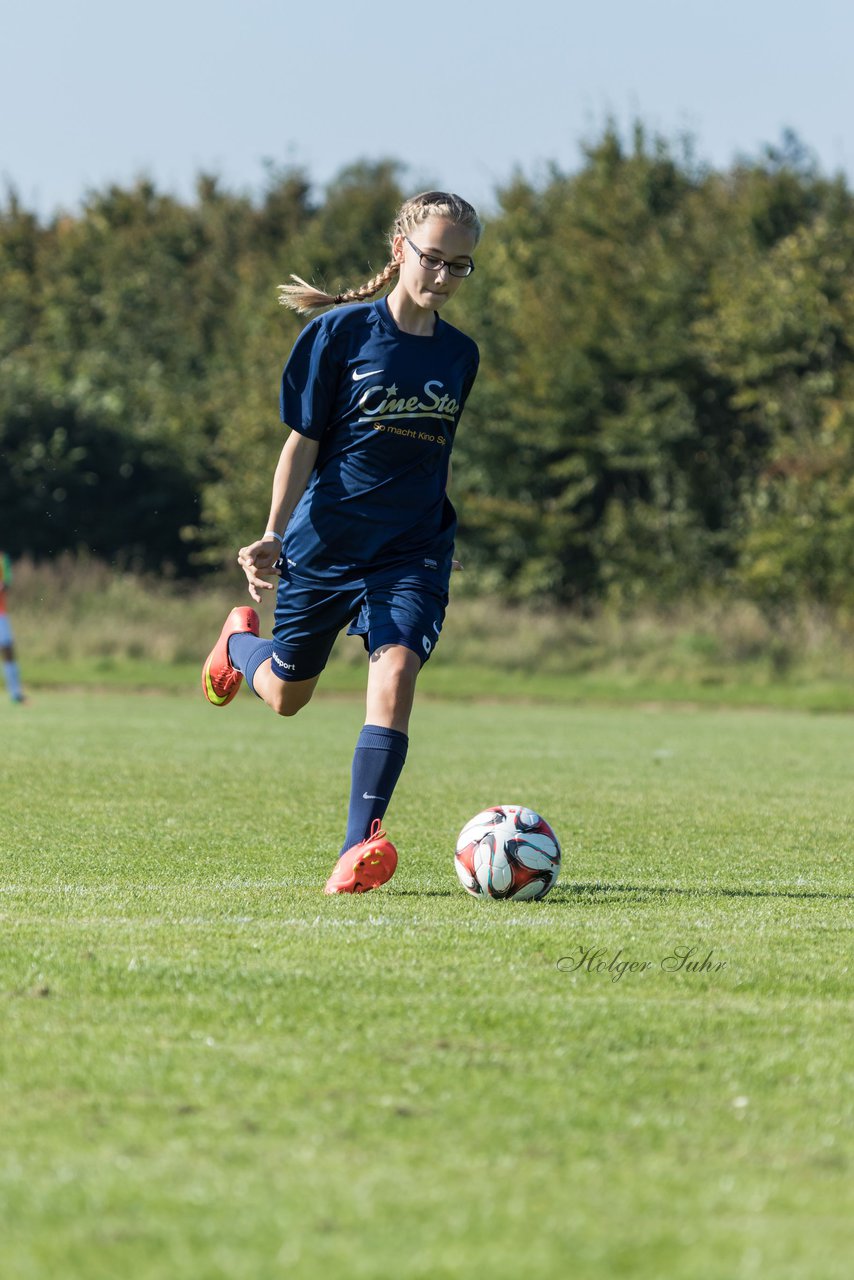 Bild 116 - B-Juniorinnen Krummesser SV - SV Henstedt Ulzburg : Ergebnis: 0:3